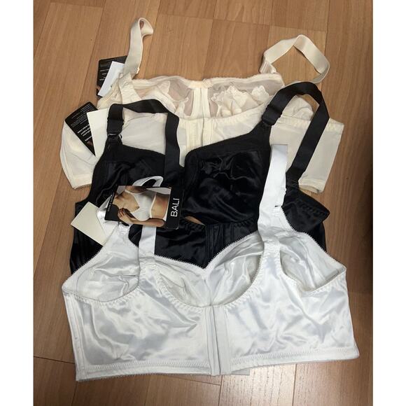Bali 42D Bali Woman Bras New with Tags Lift/Double Support  Lot of (3) New - Picture 3 of 7